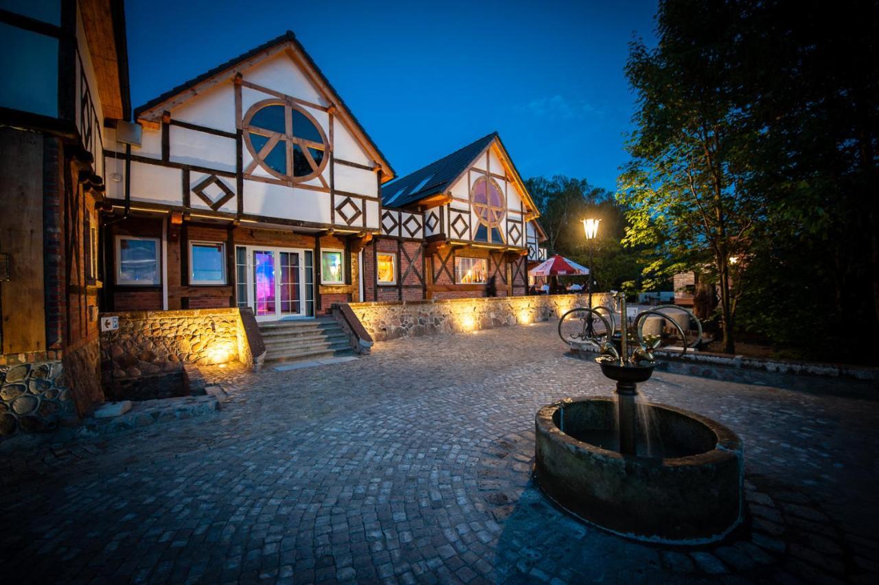 Siedem Drzew Hotel Biskupice  Exterior foto