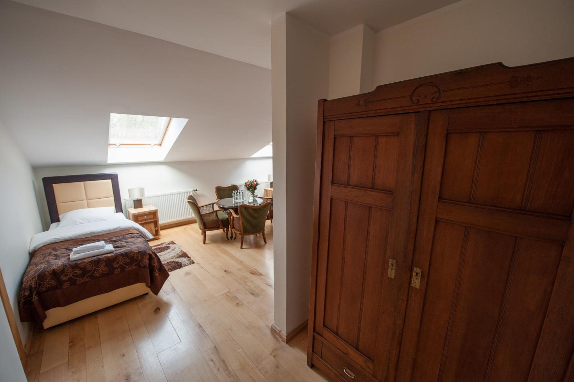 Siedem Drzew Hotel Biskupice  Quarto foto
