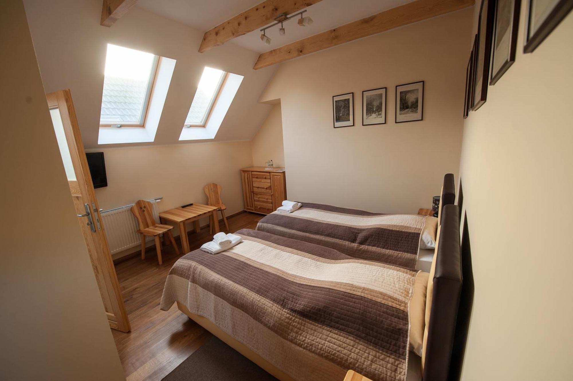 Siedem Drzew Hotel Biskupice  Quarto foto