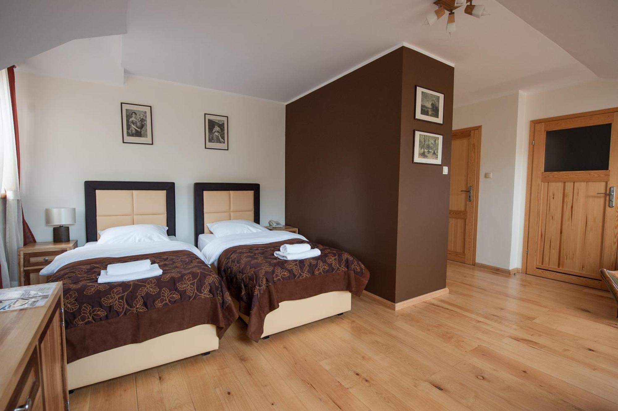 Siedem Drzew Hotel Biskupice  Quarto foto